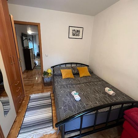 Apartman West - Private Parking Place Ζάγκρεμπ Εξωτερικό φωτογραφία