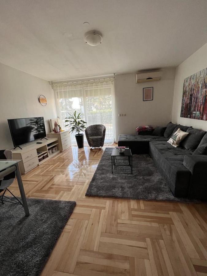 Apartman West - Private Parking Place Ζάγκρεμπ Εξωτερικό φωτογραφία