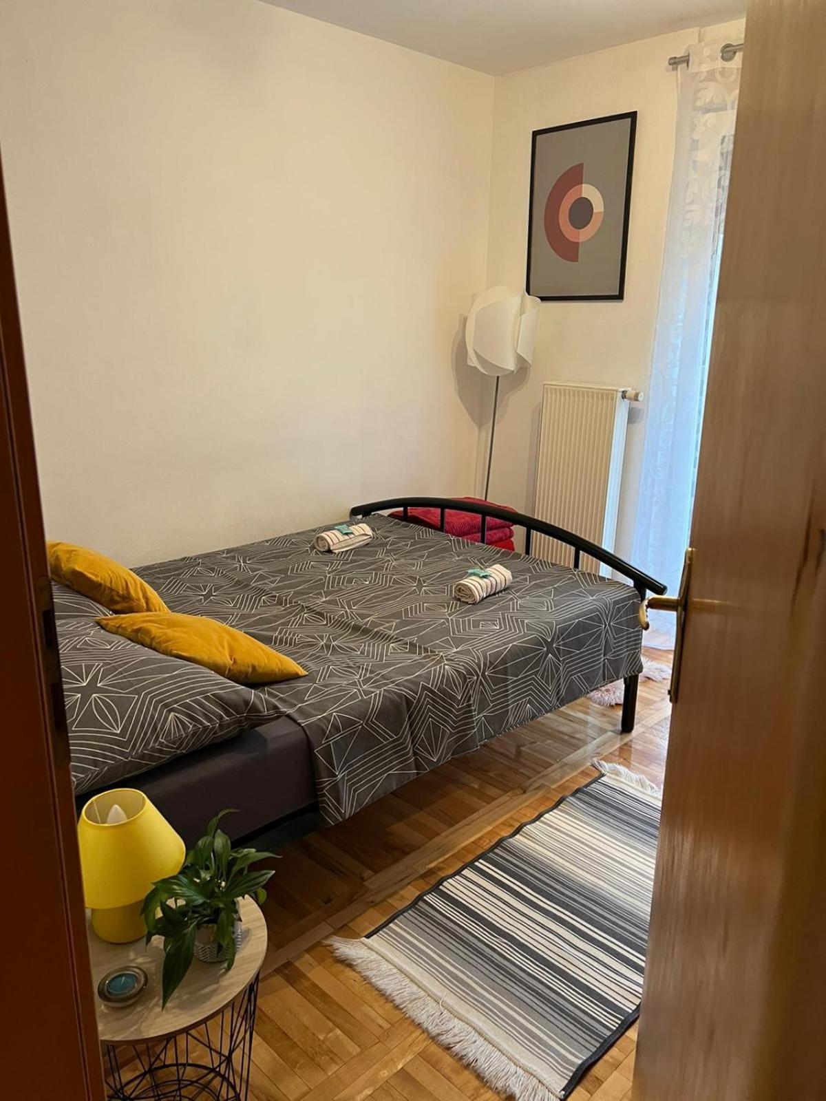 Apartman West - Private Parking Place Ζάγκρεμπ Εξωτερικό φωτογραφία